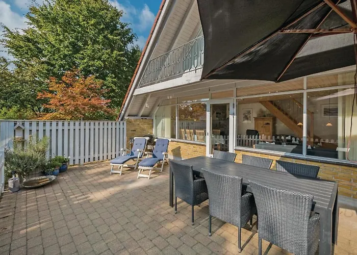 Holiday home Three-Bedroom Holiday Home In Humble